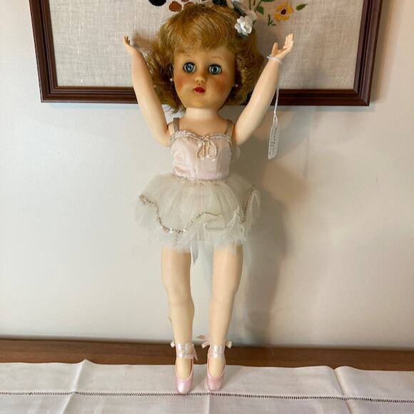 Vintage 50s Valentine Doll Co. 18" Aida Ballerina *STICKY FACE* - Picture 2 of 9